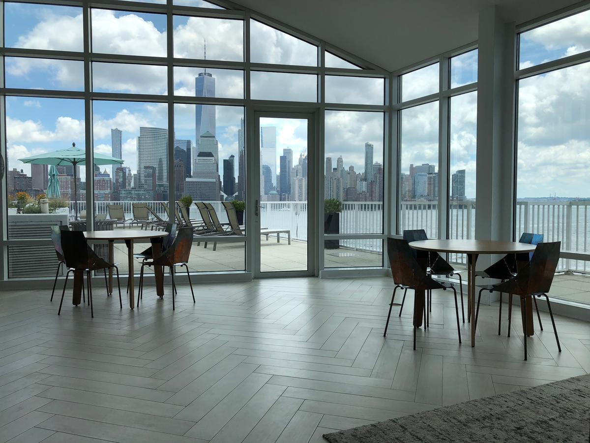 ג'רזי סיטי Dharma Home Suites Jc At Exchange Place מראה חיצוני תמונה